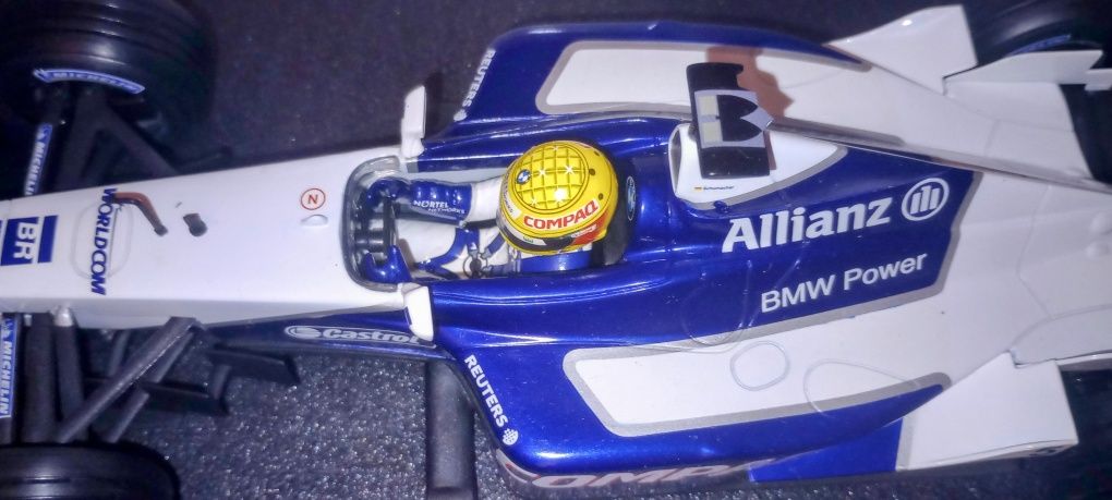 Model Hot Wheels Williams F1 FW23 Ralf Schumacher skala 1 18