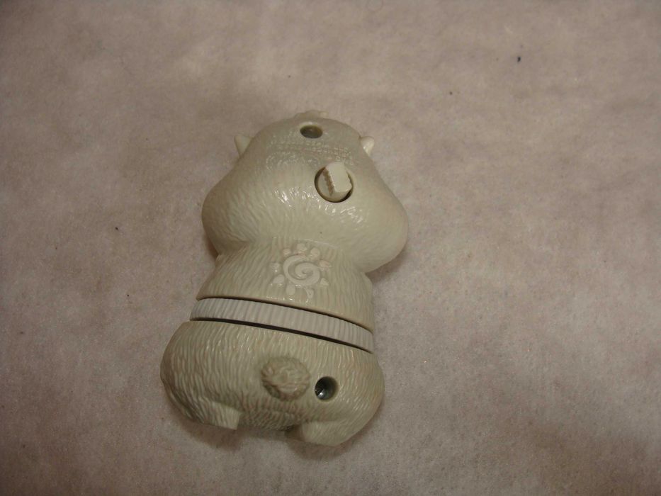 Boneco Mcdonalds - ZU ZU PET 2012