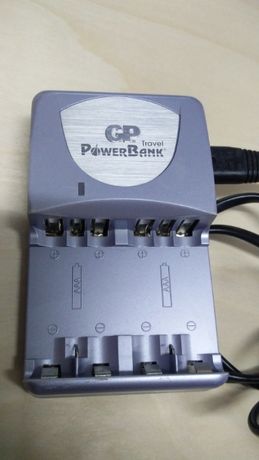 Carregador pilhas Recarregáveis GP Power Bank Travel