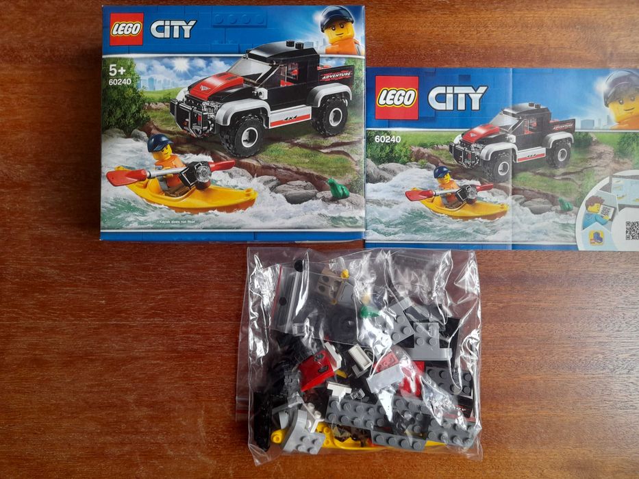 LEGO 60240 City - Przygoda w kajaku