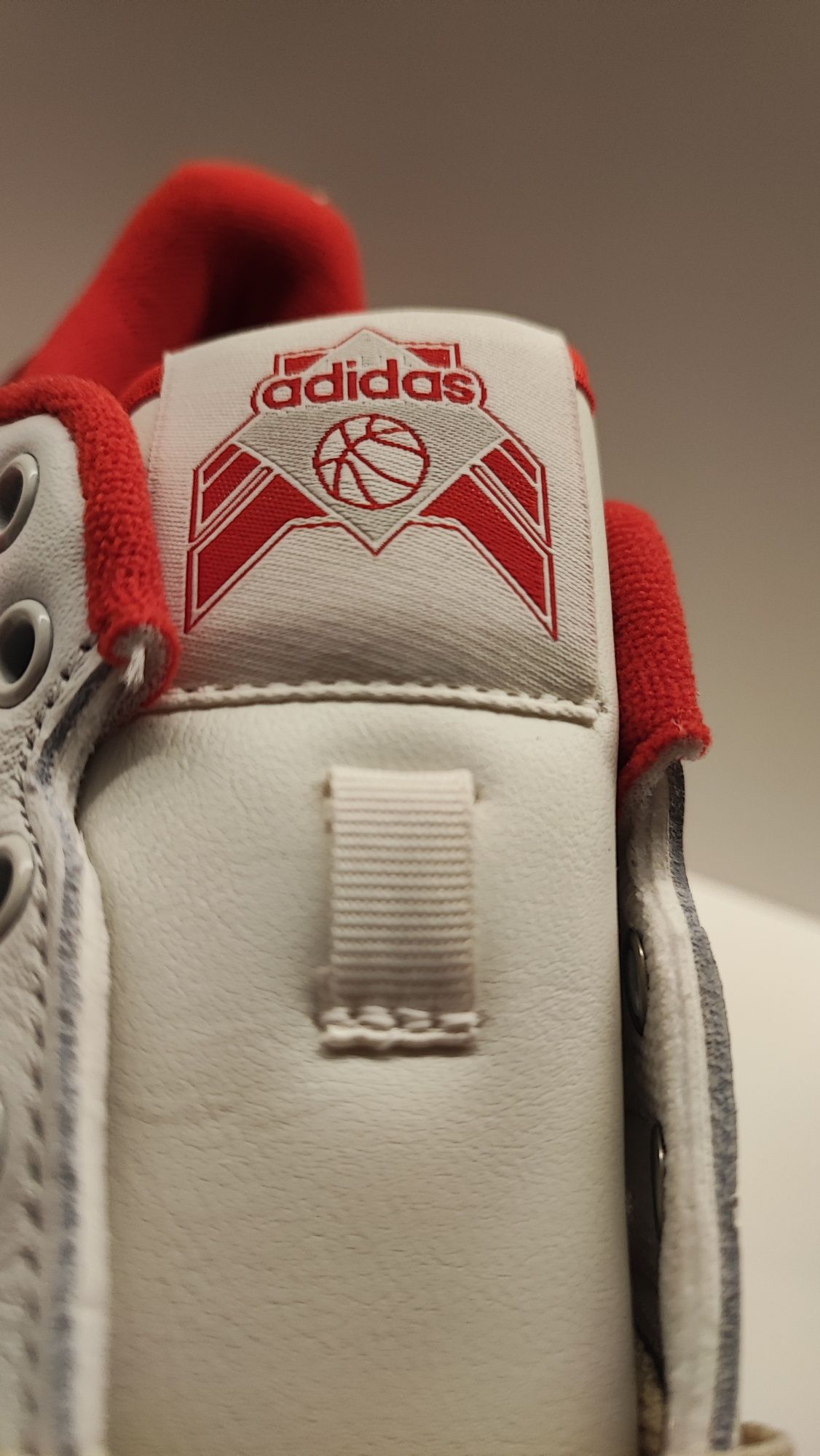 37 i 1/3 Adidas riwalry low 86 oryginals Bulls, kolor  jak Legacy