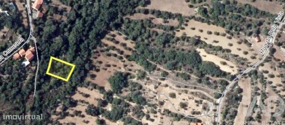 Terreno em Chãos de 800,00 m2