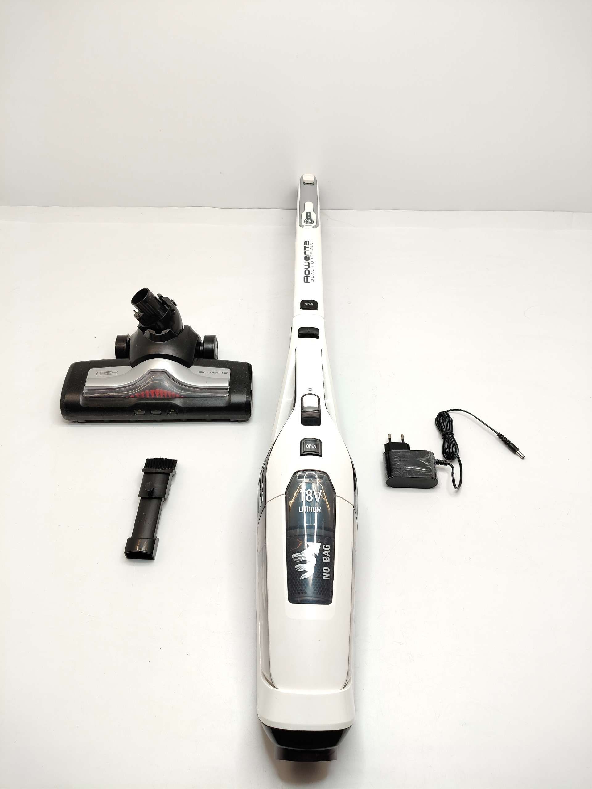 Rowenta RH6737WH Dual Force Odkurzacz Akumulatorowy, Biały/Czarny