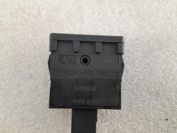 Botão / interruptor de luzes PEUGEOT 3008 I (0U_)