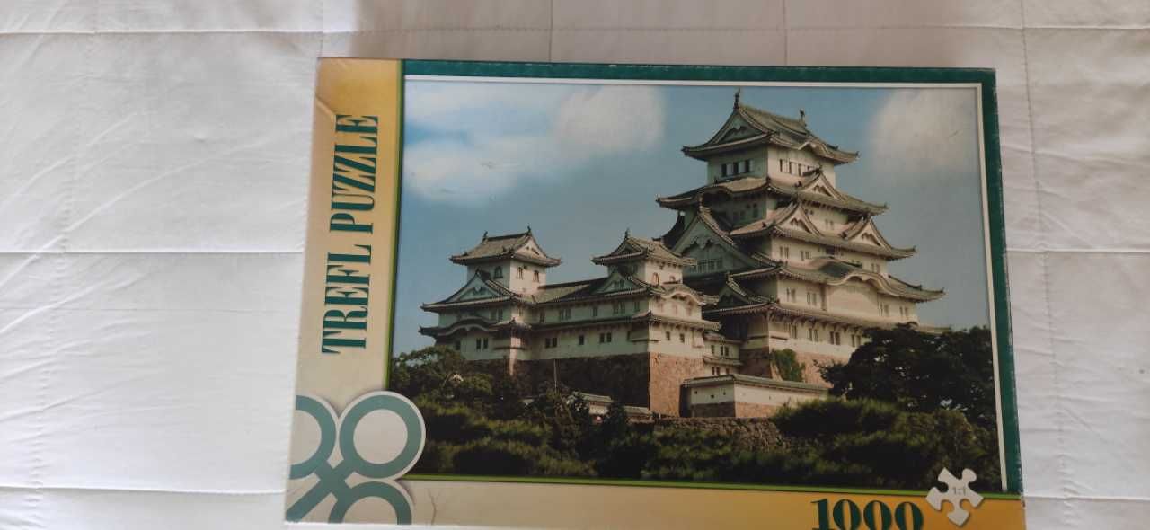 Puzzle Trefl 1000 elementów - Zamek Himeji, Japonia