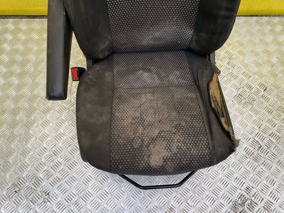 Сидіння Спринтер 906 седушка кресло перед Mercedes Sprinter W906