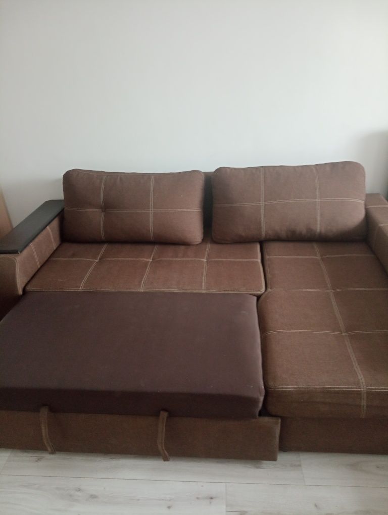 Диван кутовий розкладний