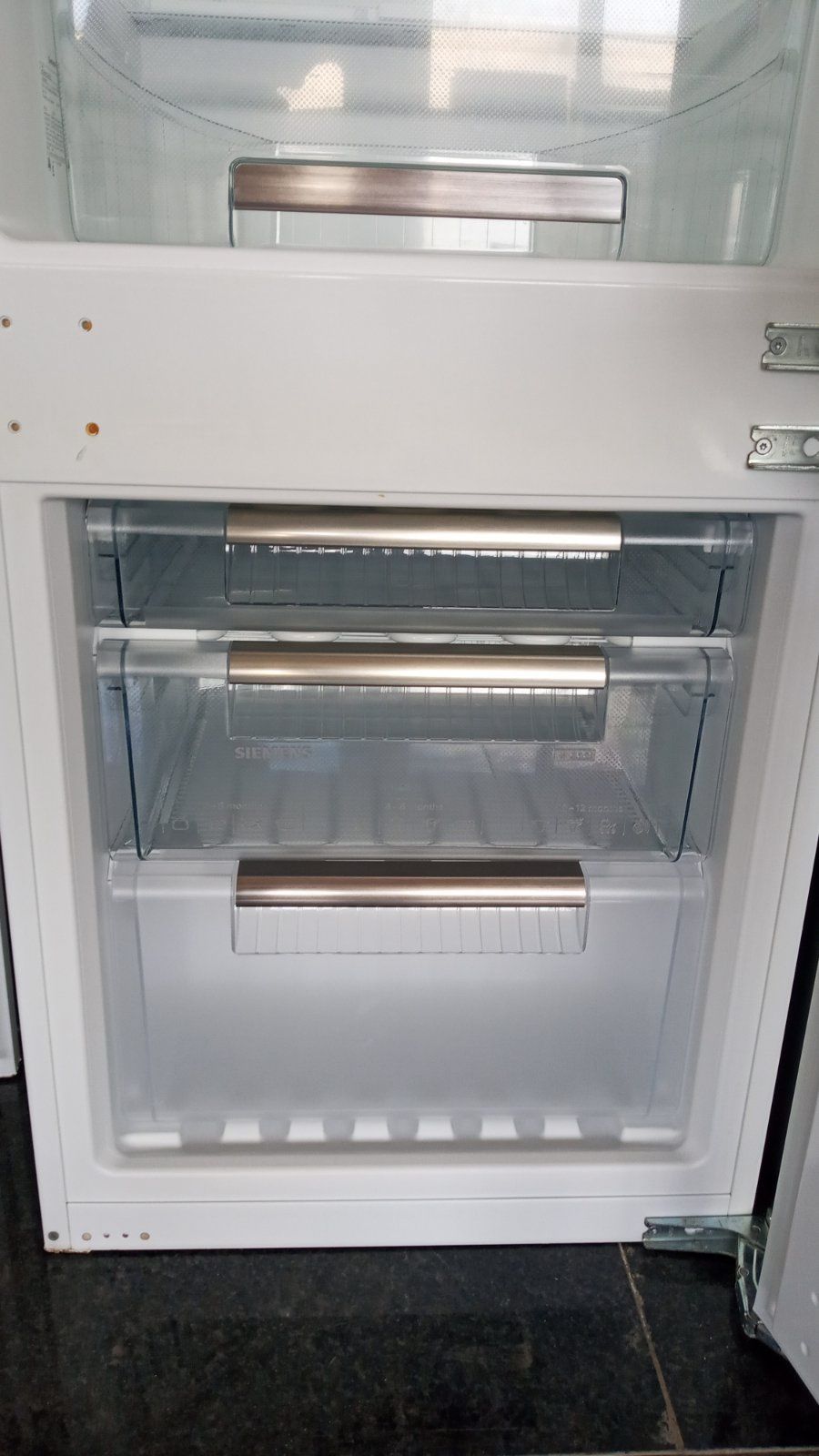 Встраиваемый холодильник Siemens KI38VA50 177см из Германии Гарантия