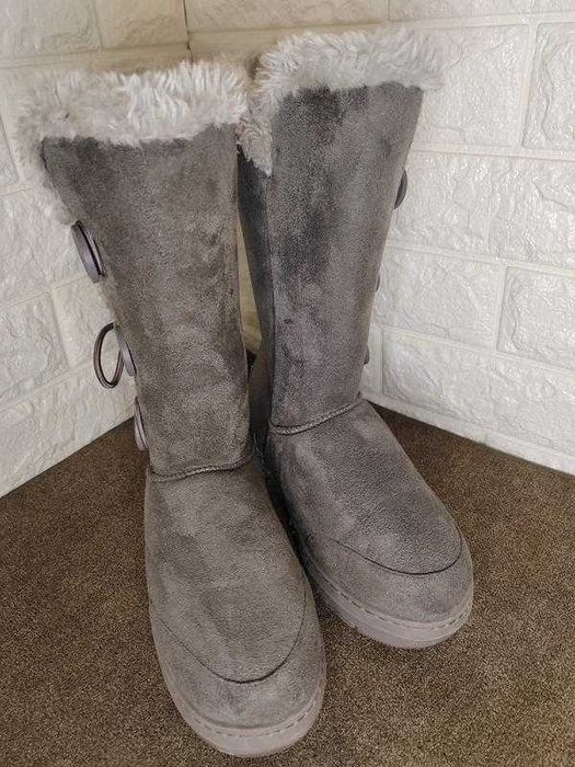 Зимові жіночі черевики Polar уггі 39-40р сірого кольору