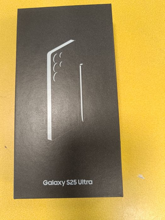 NOWY !! Samsung Galaxy S25 Ultra / 12/512 GB / Titanium Black