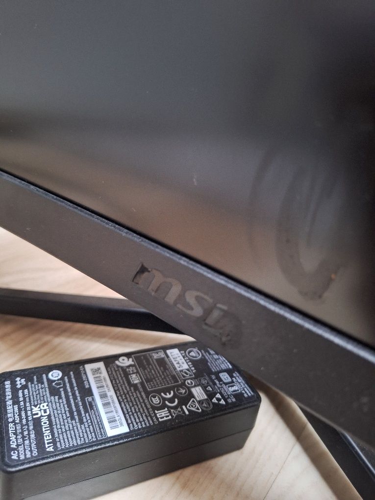 Monitor MSI uszkodzona matryca! 31.5cala!