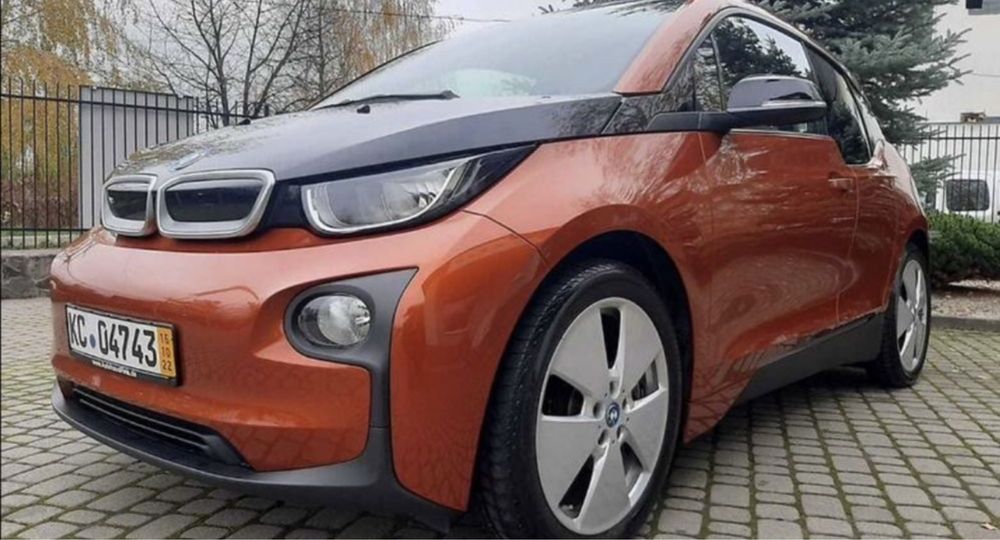 BMW I3 2015 елктромобіль 140 км