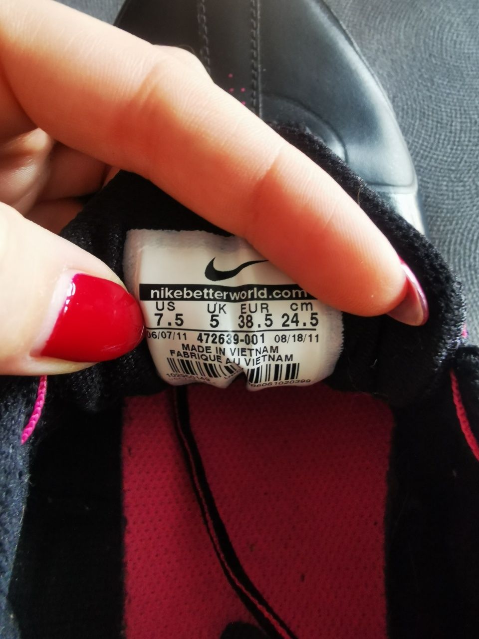 Adidasy Nike, Rom 38,5, bardzo zgrabne, czarno różowe