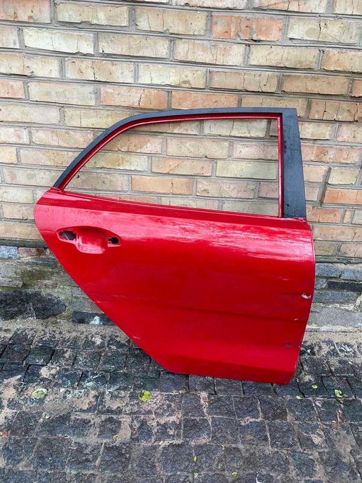 Двері задня права Kia Rio Кіа Ріо від2018-20гг