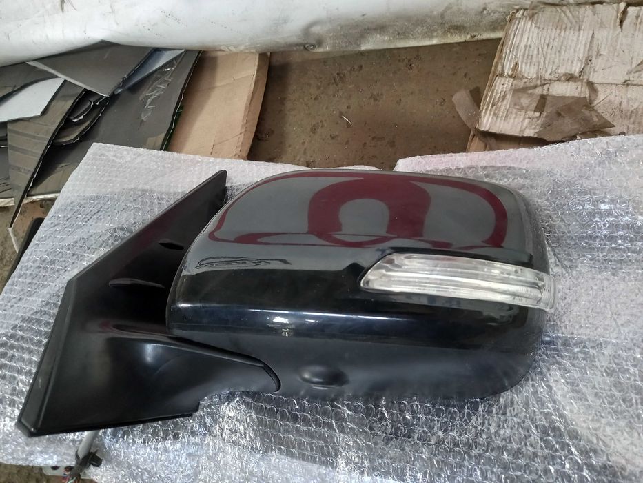 Левое зеркало Toyota Land Cruiser 200 2014 год.