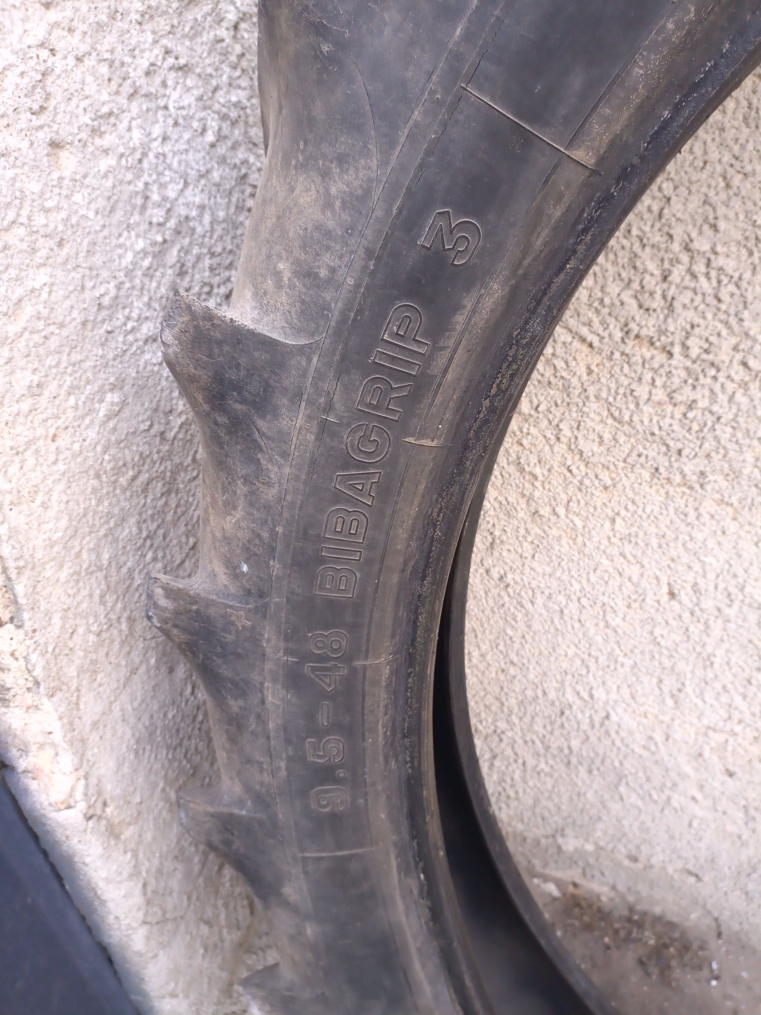 Opony 9.5 R 48 MICHELIN