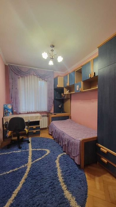 Підселення до власниці в окрему кімнату вул.Трильовського