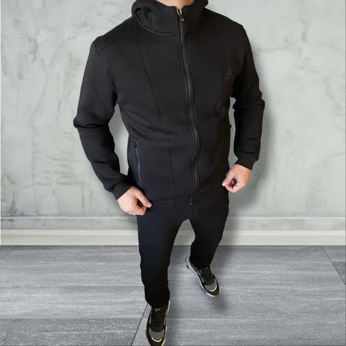 Теплий спортивний костюм Adidas з капюшоном