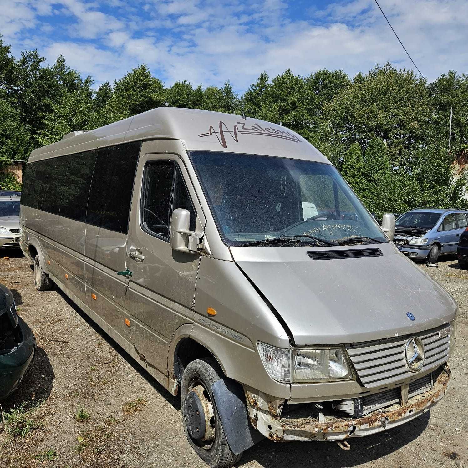 Posiadam czesci mercedes sprinter 412 2.9td autobus 1997r