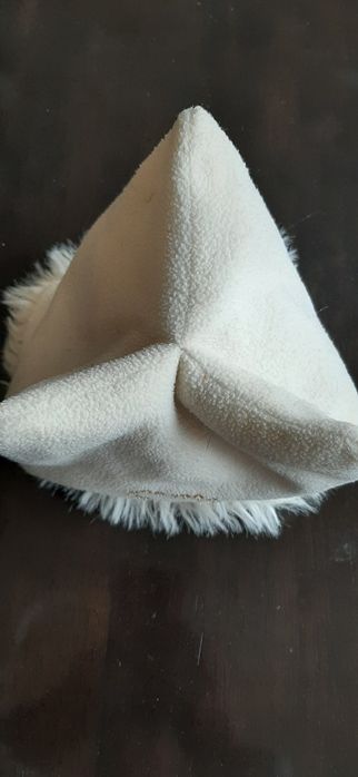 Czapka biała polar ciepla futerko cekiny Jak Nowa