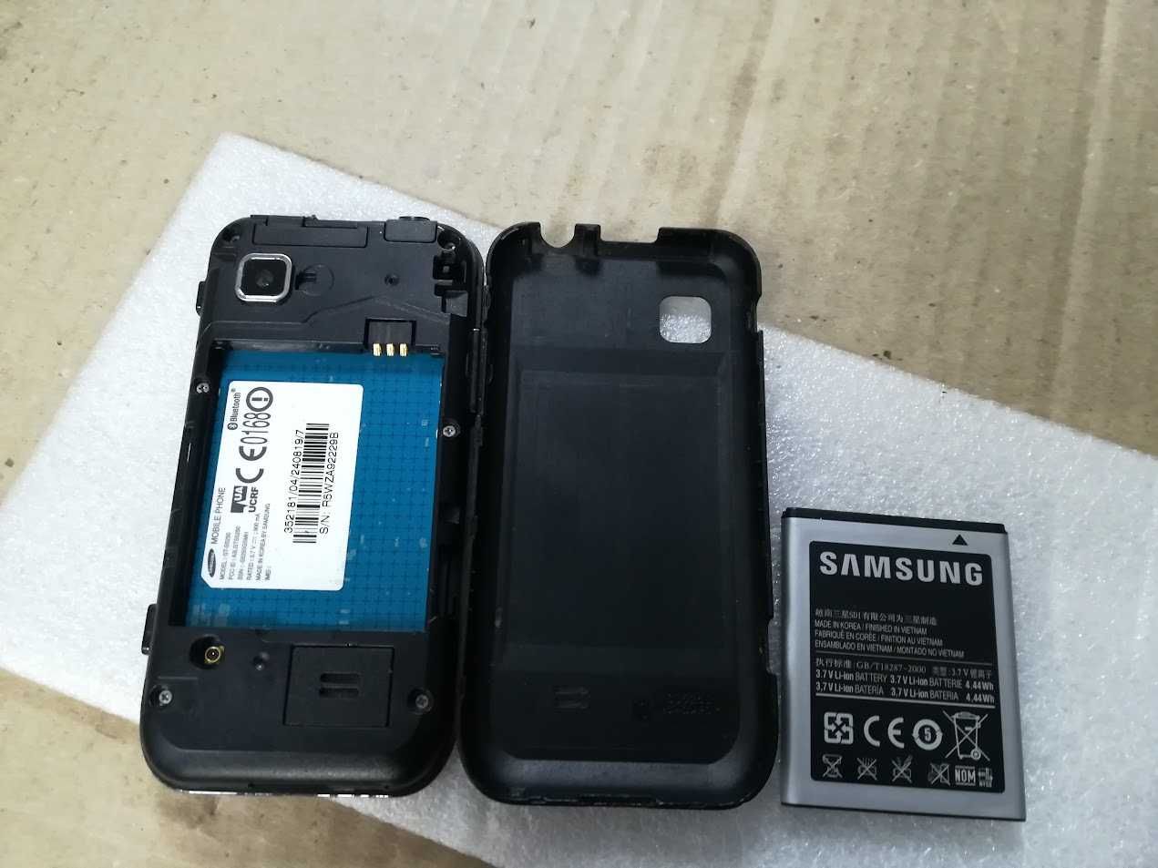 Телефон Samsung Wave 525 S5250 Black