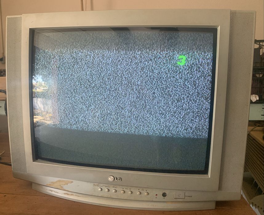 Televisão LG CB-21t40x