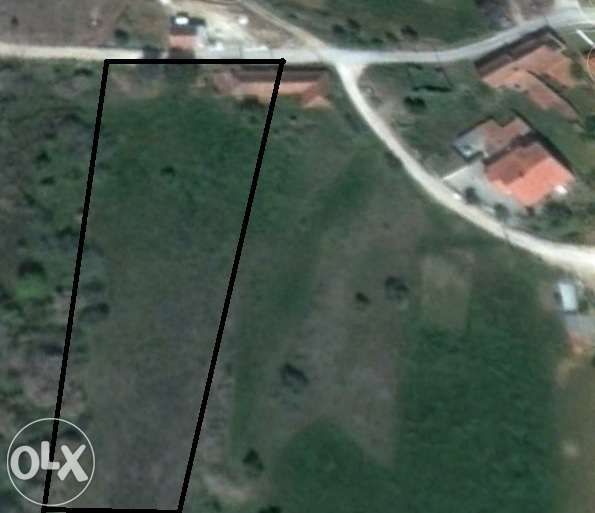 Casa para restaurar com 2800m2 de terreno - 10Km de Pombal.