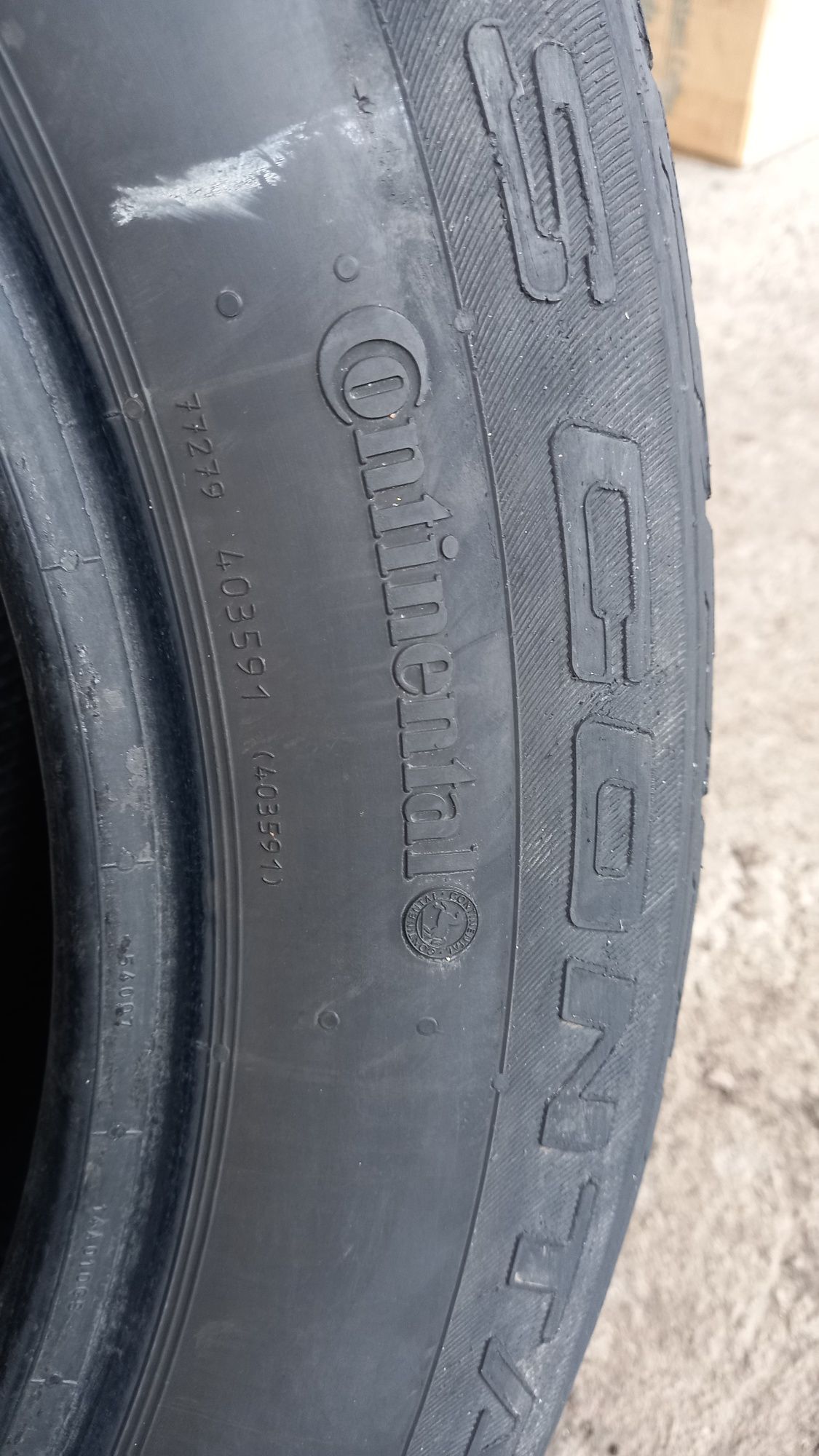 Шини R19 255/55...