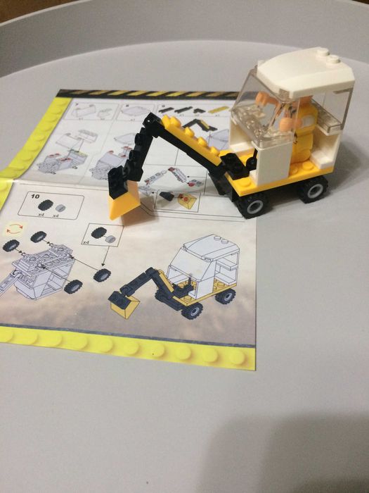 Legos Site Crew (Digger Escavadora)