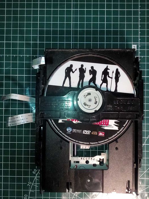 Cd DVD привод від плеєра.