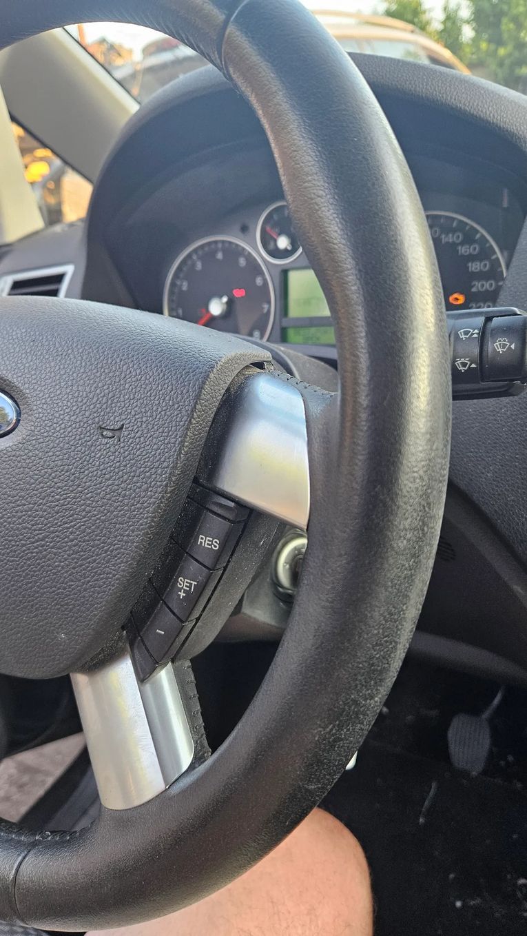 Ford Focus MK2 C Max  kierownica