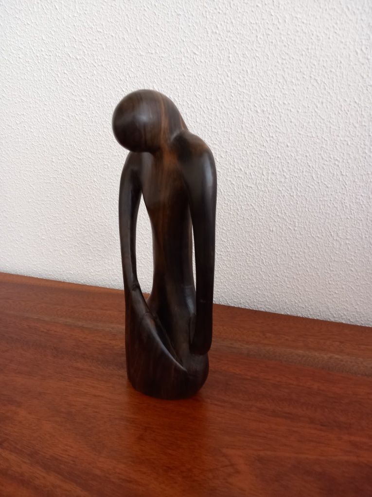 Arte Africana, estatueta em madeira de pau preto,