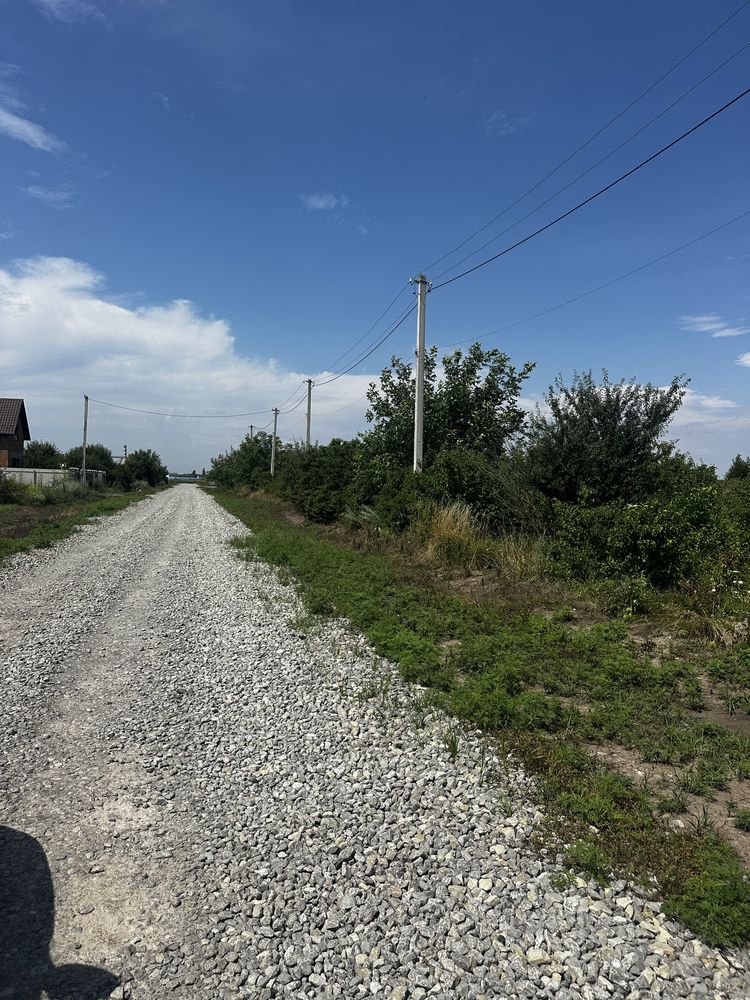 Продам земельну ділянку