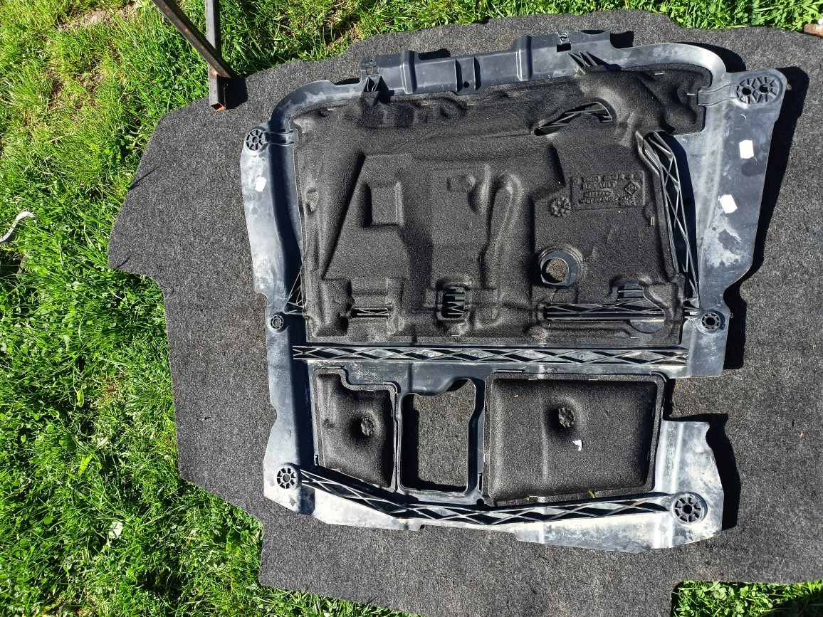 Dacia Sandero II 2 Logan płyta osłona pod silnik dół dolna