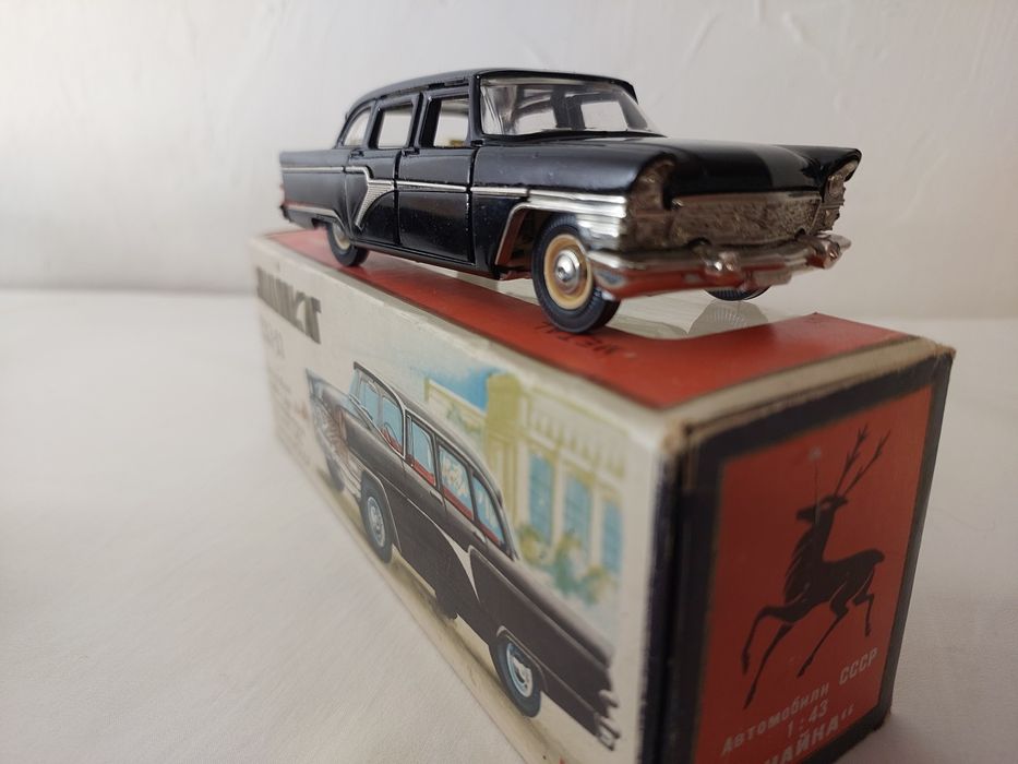 "Чайка"Газ - 13 /модель 1:43