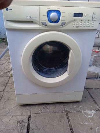 Продам стиральную машину LG на 3.5 кг