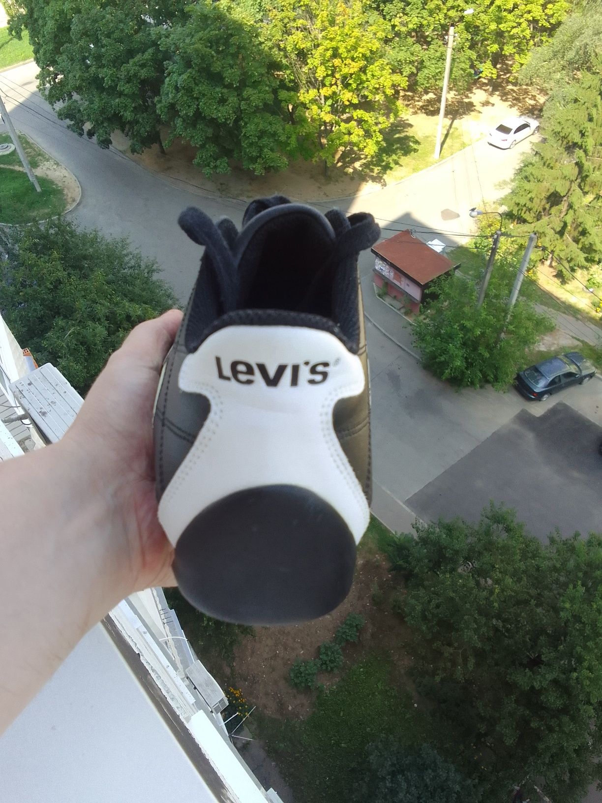 LEVIS ,кожа 42р.