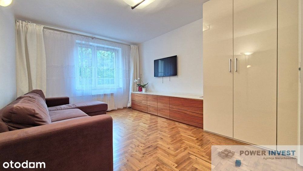 Centrum | 3 pokoje | Osobna kuchnia | Balkon!