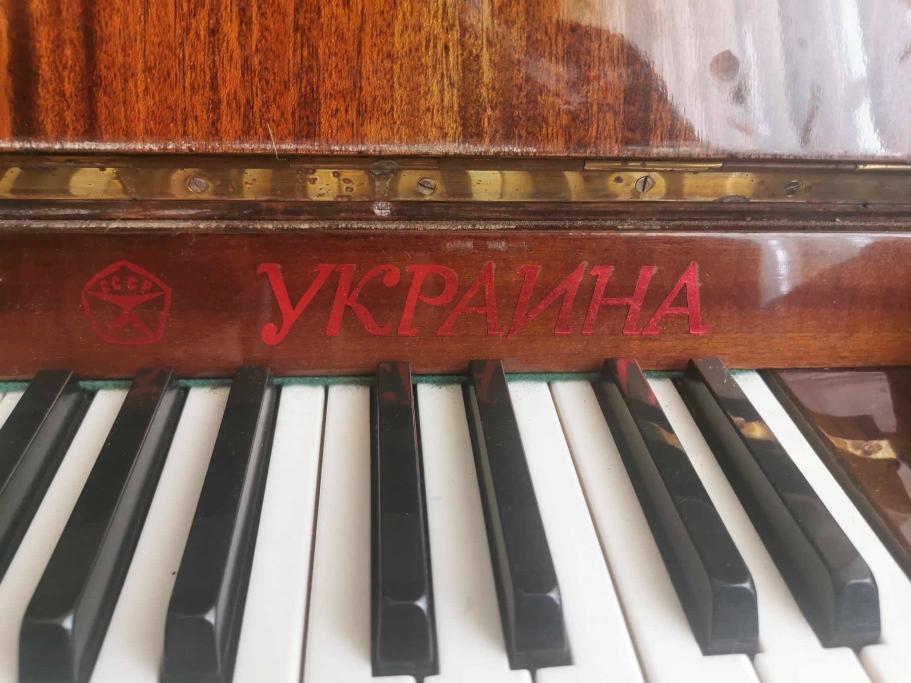 Фортепіано "Україна"