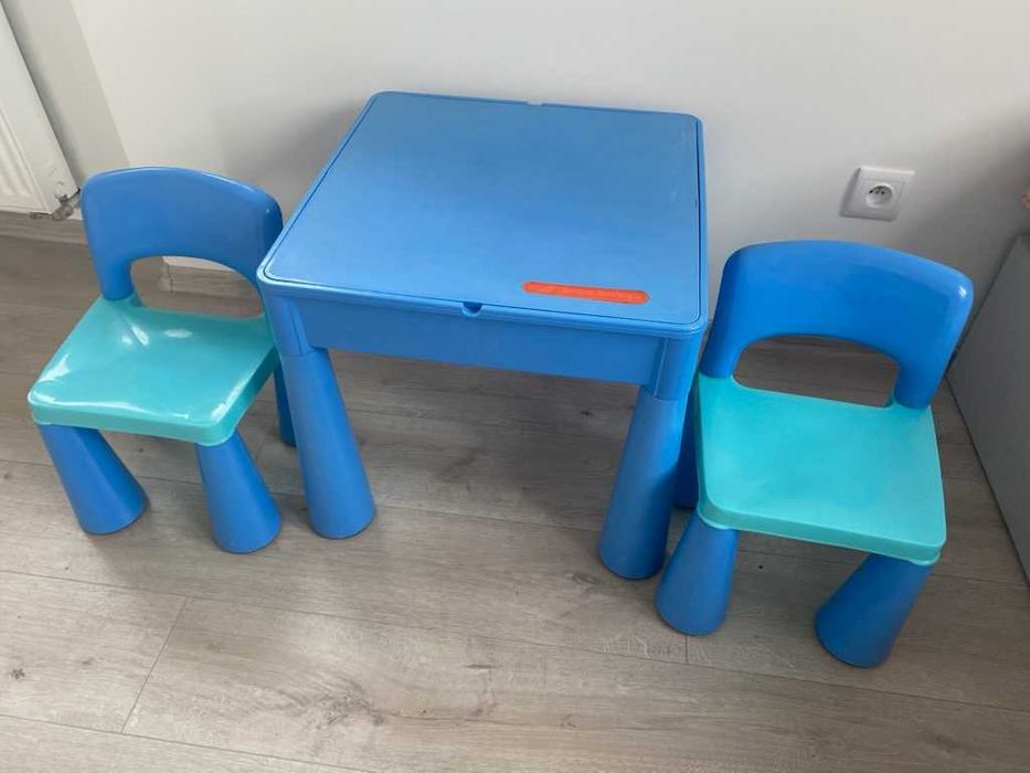 Stolik + 2 krzesełka Tega Baby