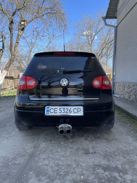 Volkswagen Golf V