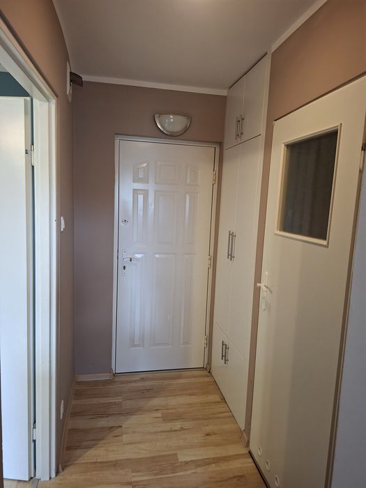 Wynajmę przytulną kawalerkę 26,68 m² – niskie opłaty