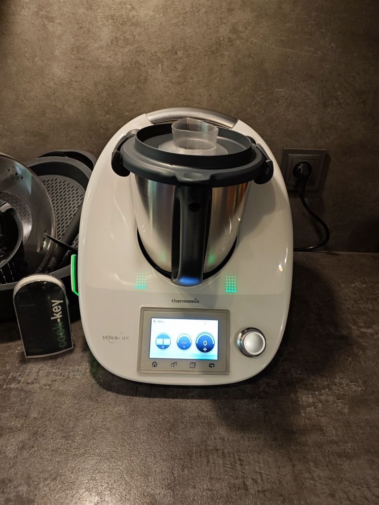 Thermomix 5 tm5 z akcesoriami i cookidoo