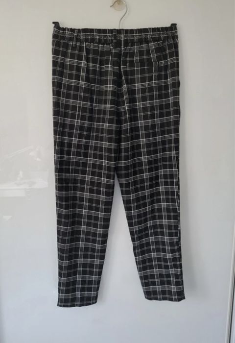 Spodnie damskie Sinsay w kratę