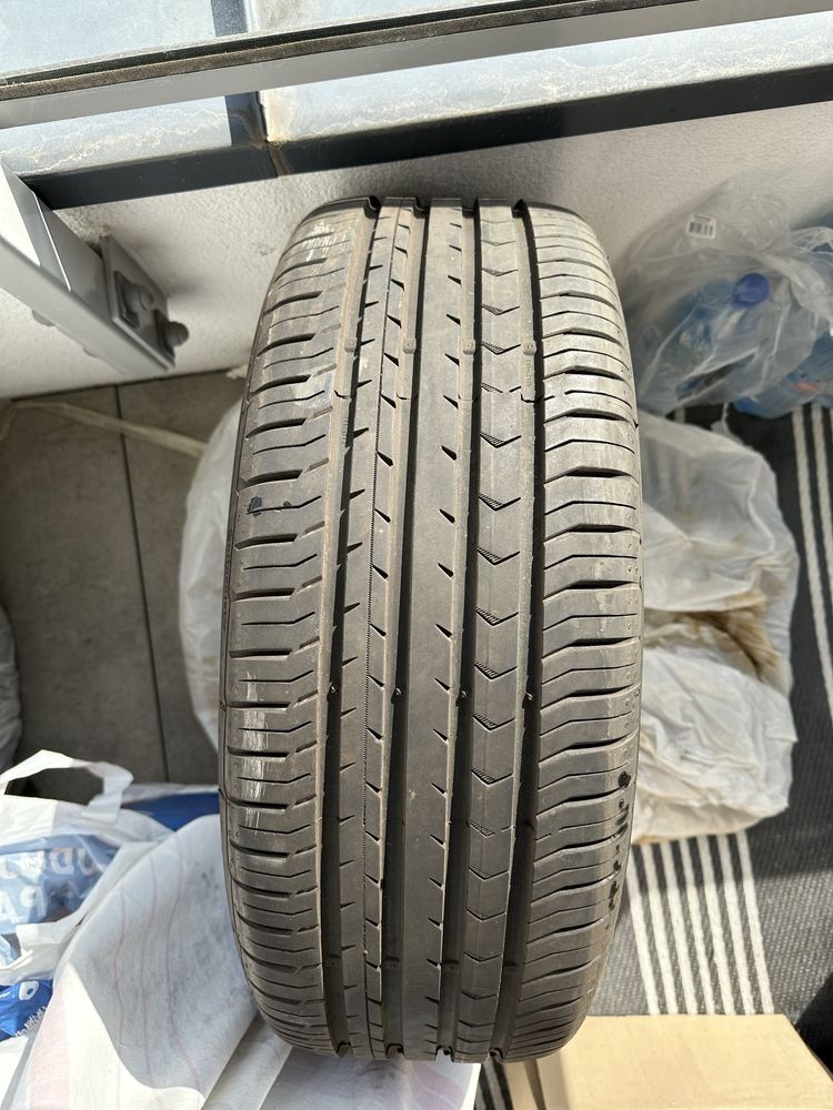 Continental ContiPremium Contact 5 225/60 R17 99V