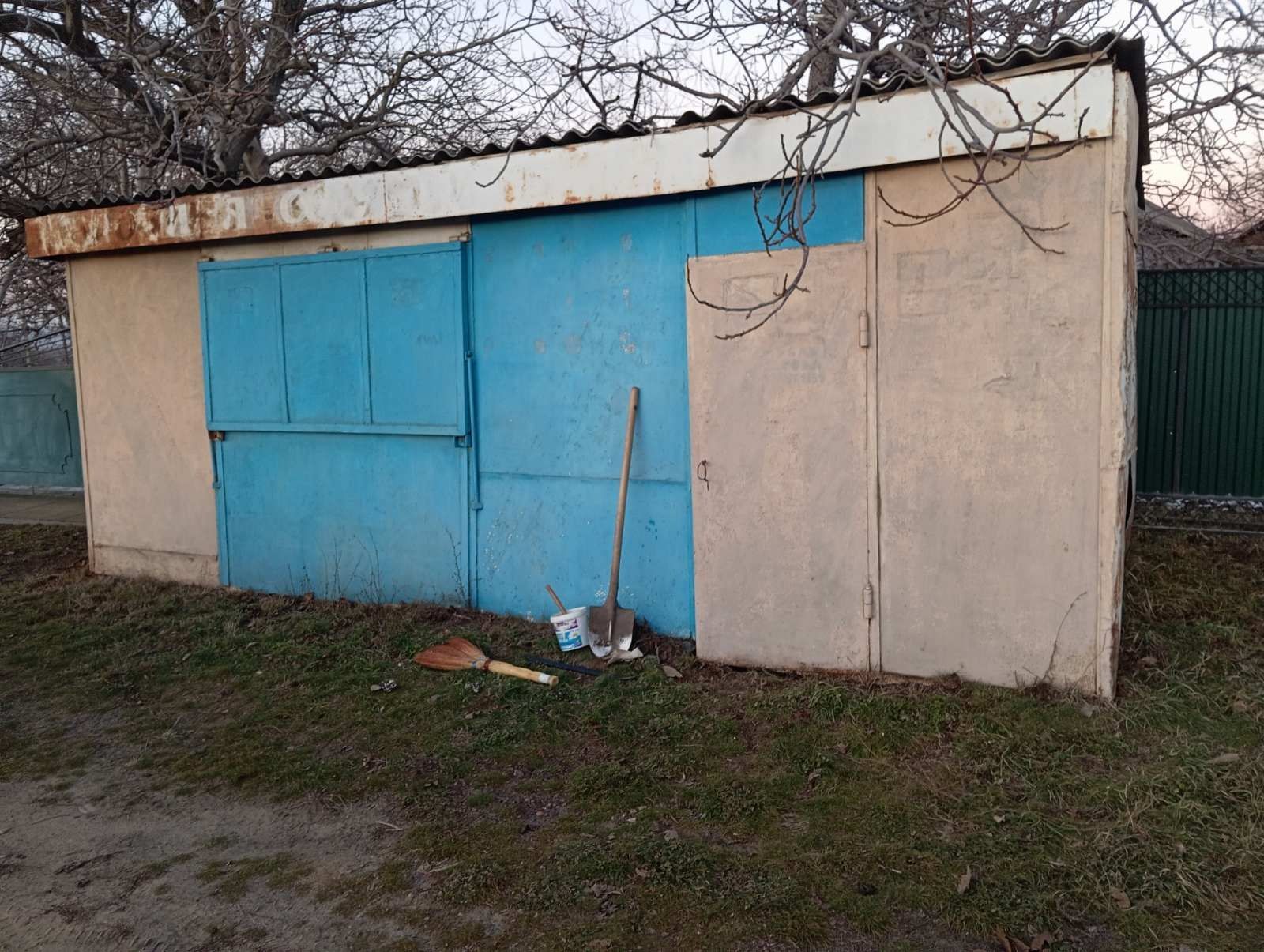 Продаю металевий ларьок/вагончик/побутівка/битовка/дім на дачу