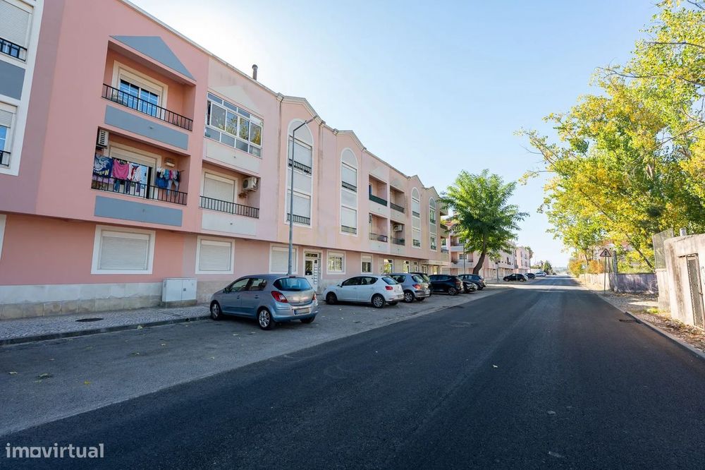 Apartamento T2 – Arrecadação – Pinhal Novo