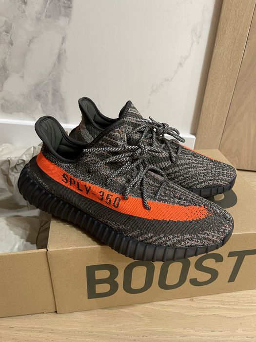 Yeezy Boost 350 v2 Carbon Beluga rozmiar 44 2/3