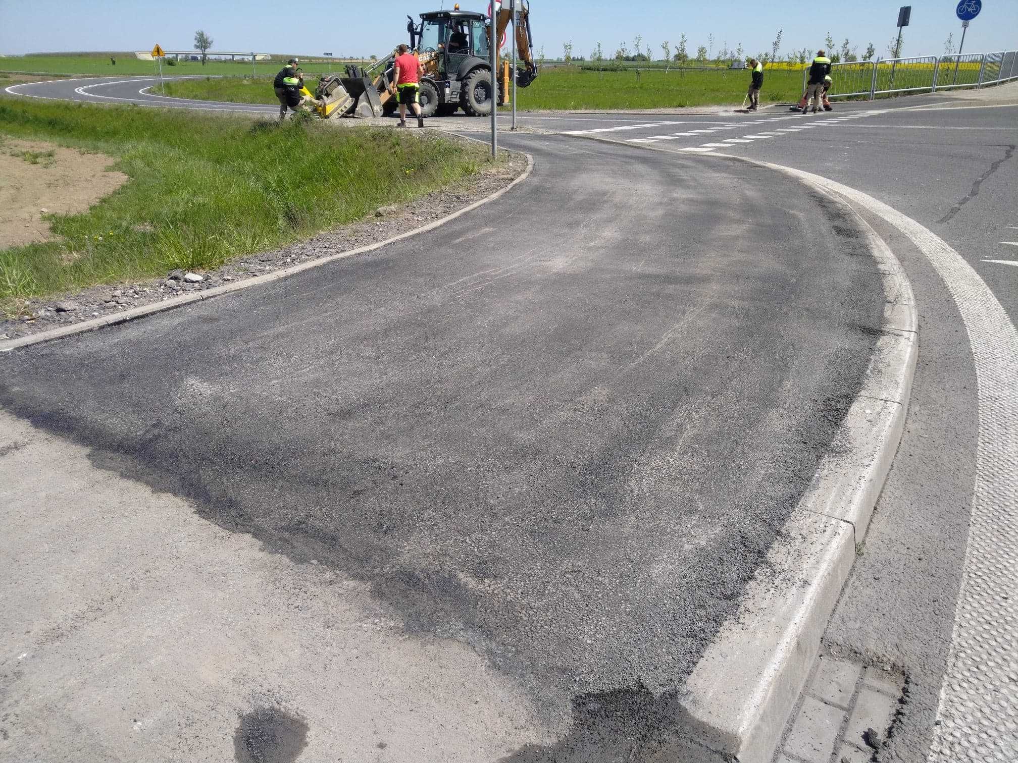 Asfalt Remont Nawierzchni Asfaltowej Układanie Masy Frezowanie