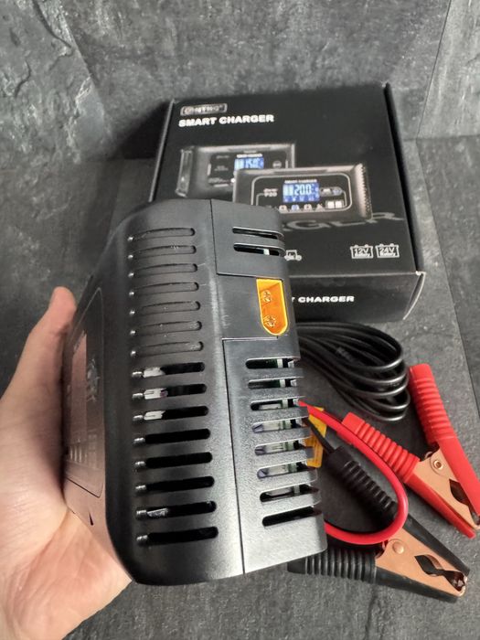 Зарядне HTRC P20 lifepo4 зарядка для аккумуляторів 20а умная smart